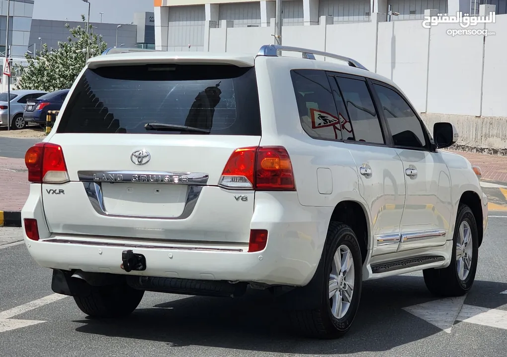 Toyota land cruiser vxr model 2014