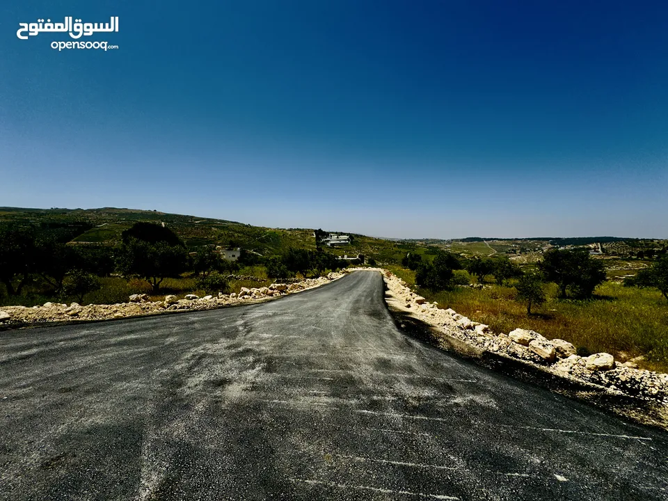 ارض للبيع في عمان جاهزة للسكن فورا قرب مرج الحمام من الدوار السابع 19 دقيقة فقط