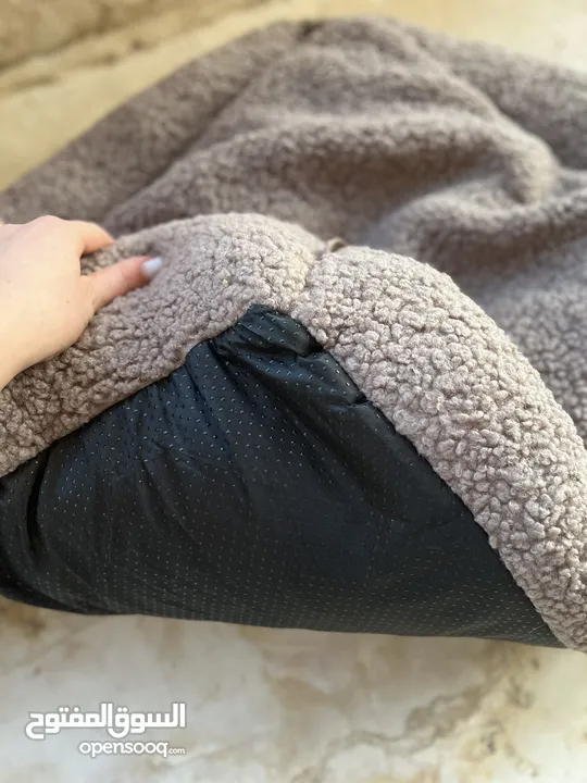Dusk Teddy Pet Bed Medium