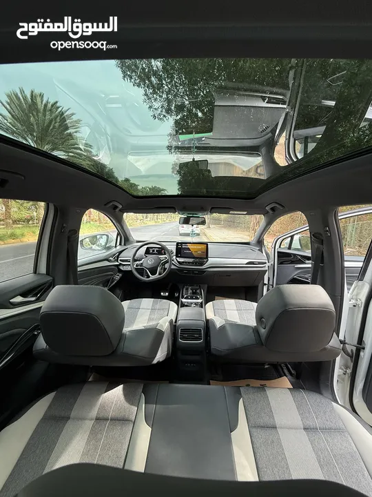 Volkswagen ID.4 Crozz Pure+ ترخيص جديد سنه كاملة + فحص كامل + ممشى قليل
