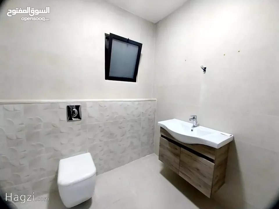 شقة طابق تسوية بمساحة 220 متر للبيع في ضاحية النخيل ( Property ID : 30693 )