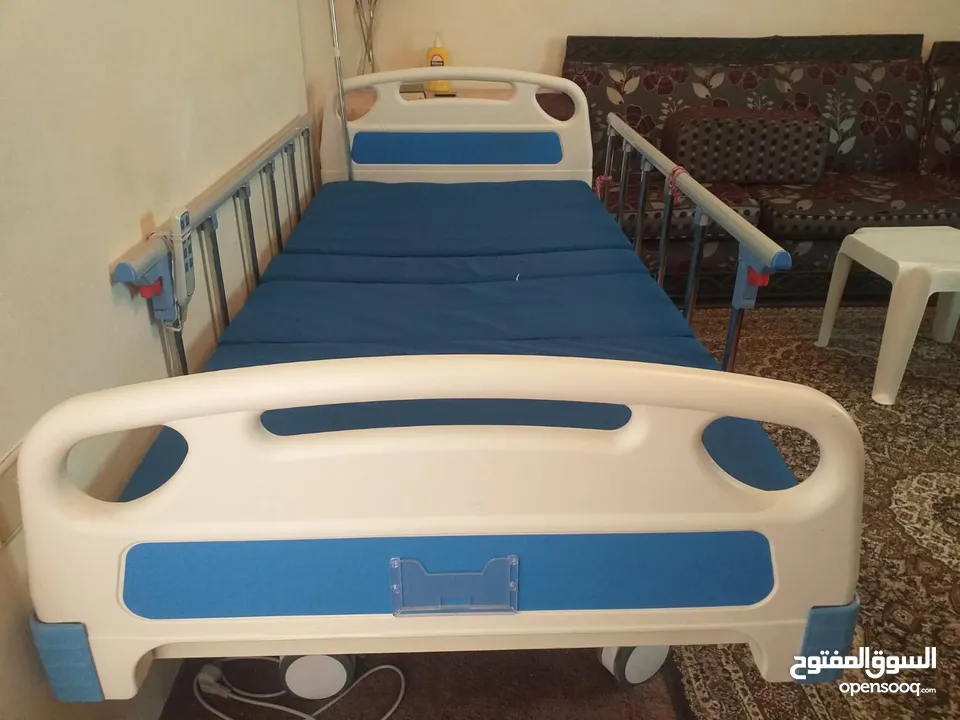 تخت طبي كهربائي مستعمل للبيع