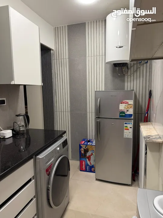 شقة مفروشة فاخرة للإيجار السنوي مباشرة من المالك – أم السماق / خلدا Furnished Luxury apartment
