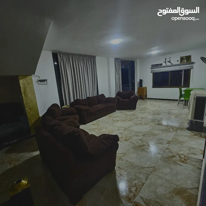 مزرعة لاليجار اليومي مناسبة جدا طريق المطار 8 دقايق الدوار السابع