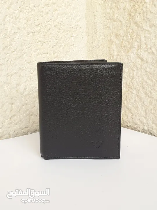 Giorgio Armani wallet genuine leather 100%
