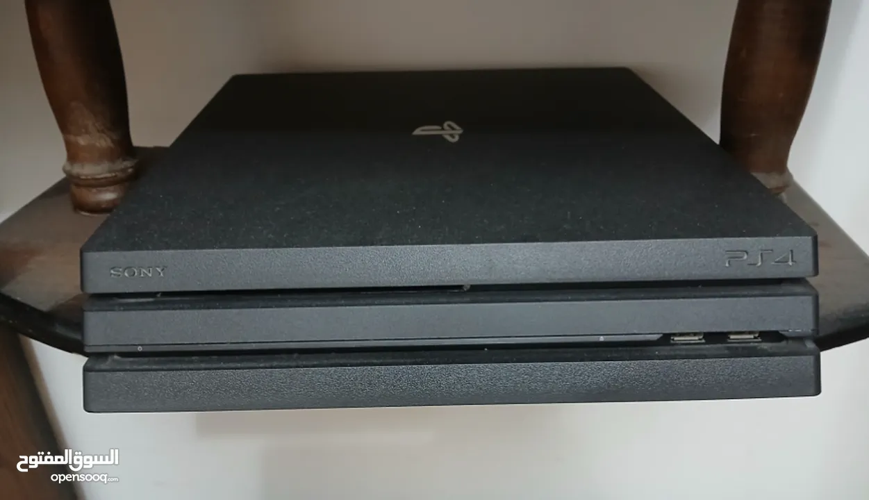 البلايستيشن 4 Ps4 PlayStation 4 (like new)
