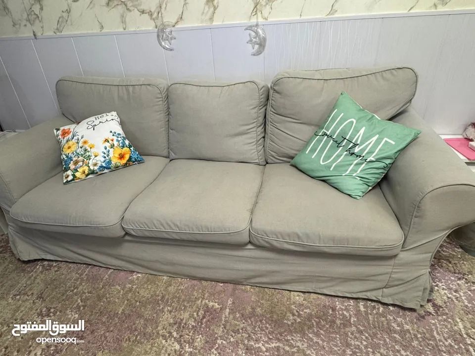 أثاث وأجهزة شقة كاملة للبيع