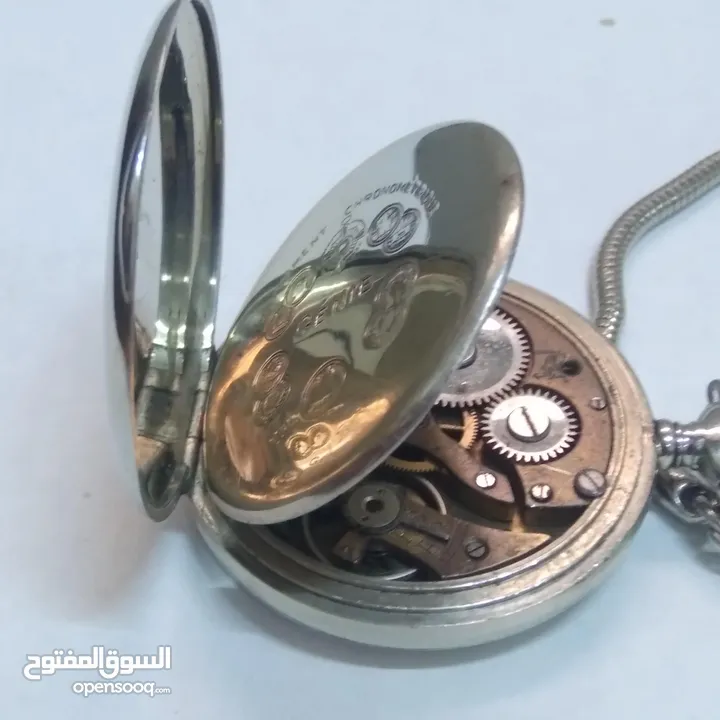 ساعة جيب نادرة واثرية