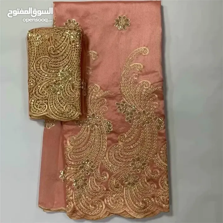 اقمشة مطرزه