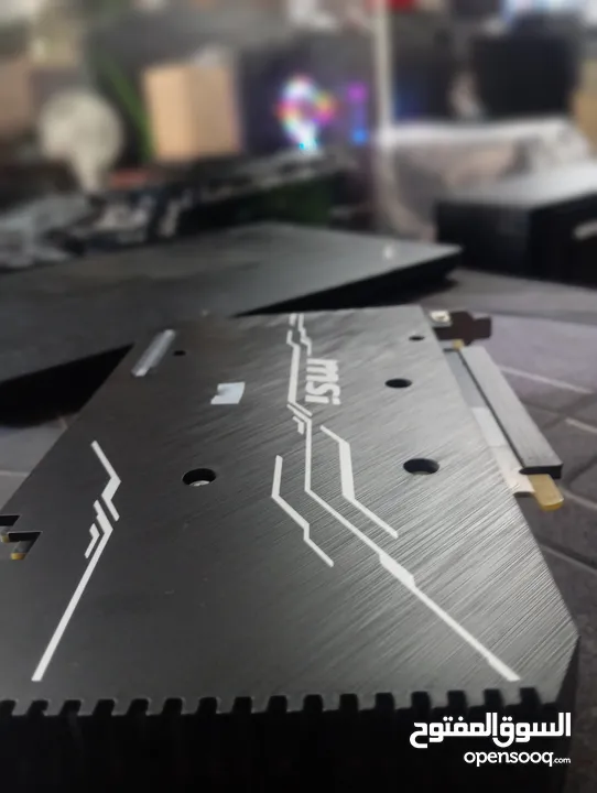 كرت شاشة MSI GTX 1660 SUPER (6GB) مناسب للفئات المتوسطة بلمع كرتونة ما شاء الله مبارك لصاحب النصيب