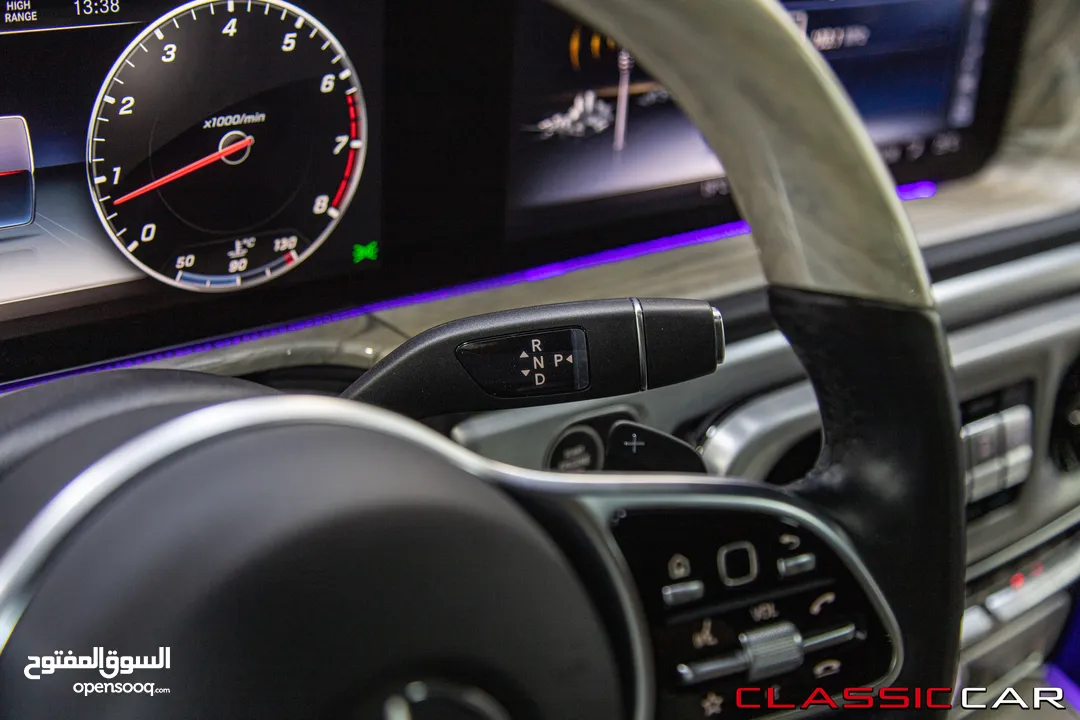 Mercedes G500 Amg kit Night Package   السيارة مميزة جدا و قطعت مسافة 42,000 كيلو متر