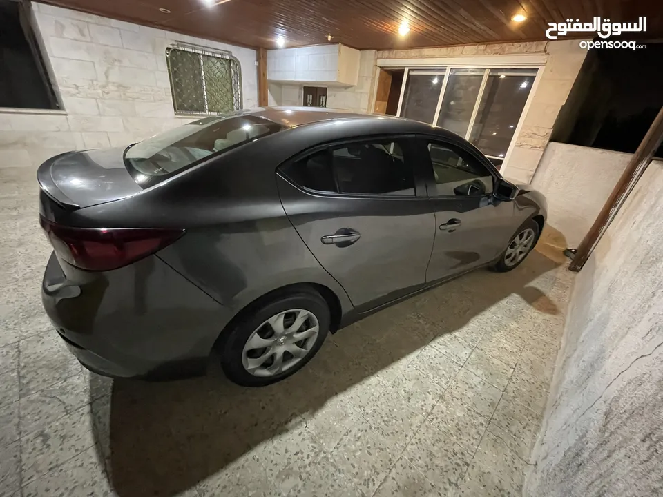 Mazda zoom 3 2019