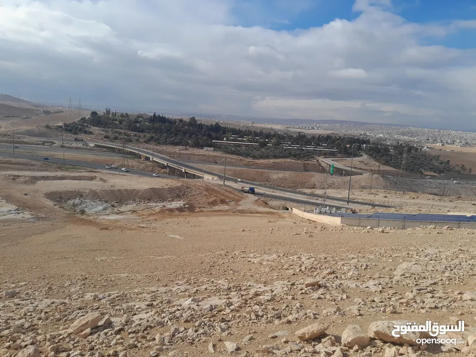 دونم أو أكثر أرض للبيع أو للإيجار (أول سنة مجانا) على الشارع شارع 100 مباشرة قريبة من الجمرك الجديد