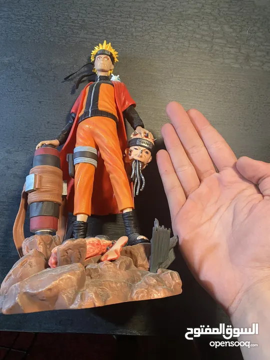 Naruto uzumaki , statue 30cm tall