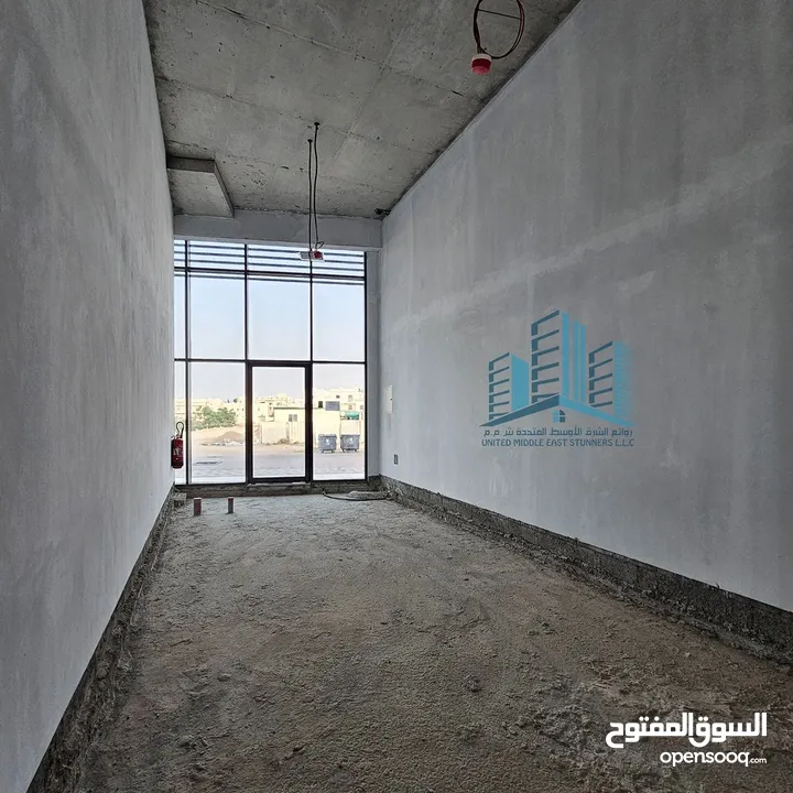 SHOP WITHIN A COMMERCIAL COMPOUND IN A PRIME LOCATION / محل ضمن مجمع تجاري