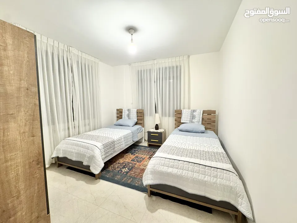 شقة للإيجار في عين منجد