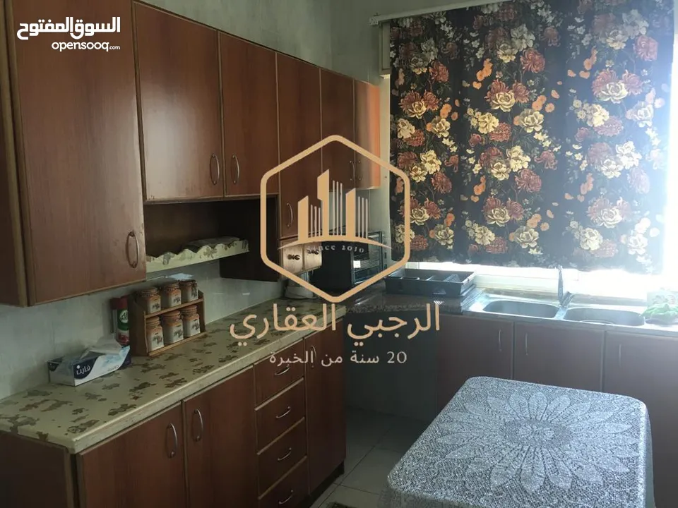 شقة / للايجار / 3نوم / ام السماق