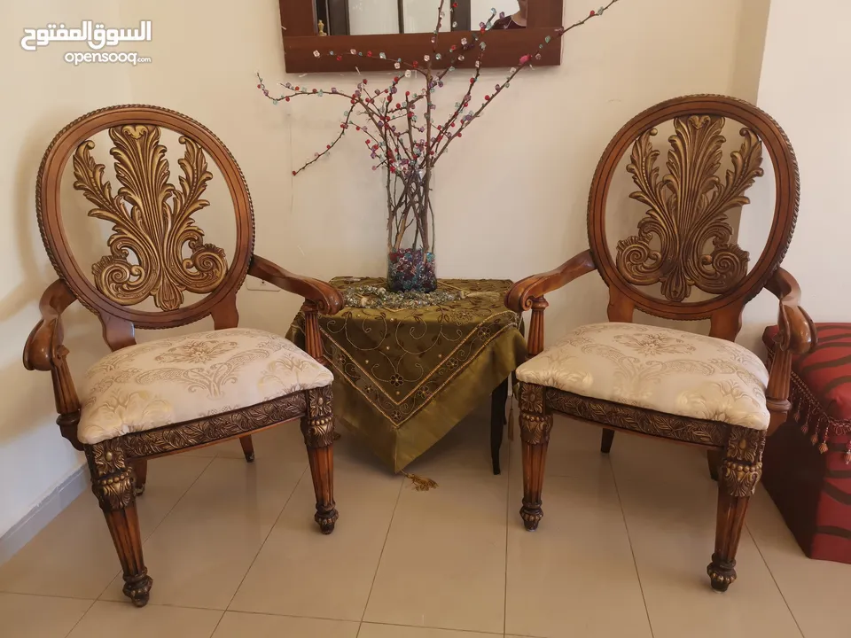 غرفة سفرة خشب زان و غرفة ضيوف