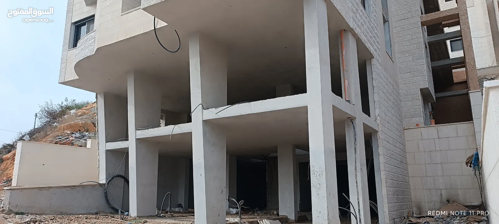 محلات مع سدد الشارع الرئيسي ضاحية الريحان