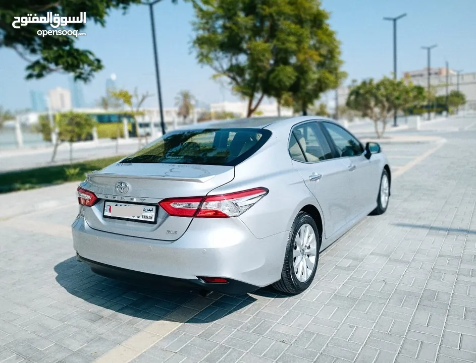 TOYOTA CAMRY GLE 2020 SINGLE OWNER ZERO ACCIDENT AGENT MAINTAINED EXCELLENT CONDITION CAR FOR SALE