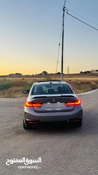 Bmw i3 2023 full electric M package  night black