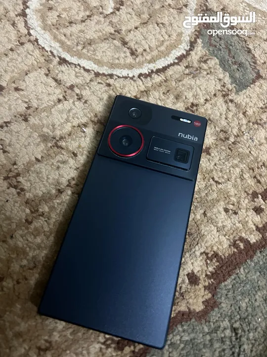 ZTE nubia Z60 Ultra