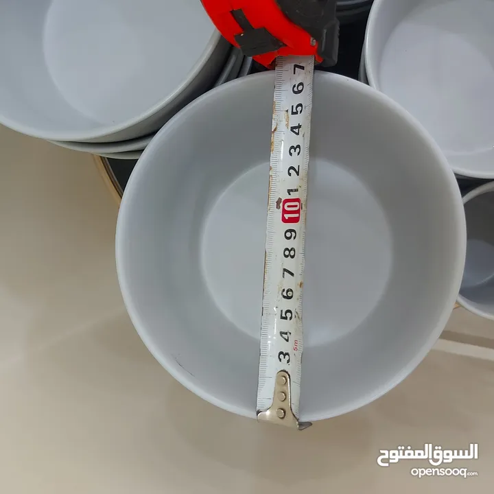 طقم صحون وزبادي وكاسات