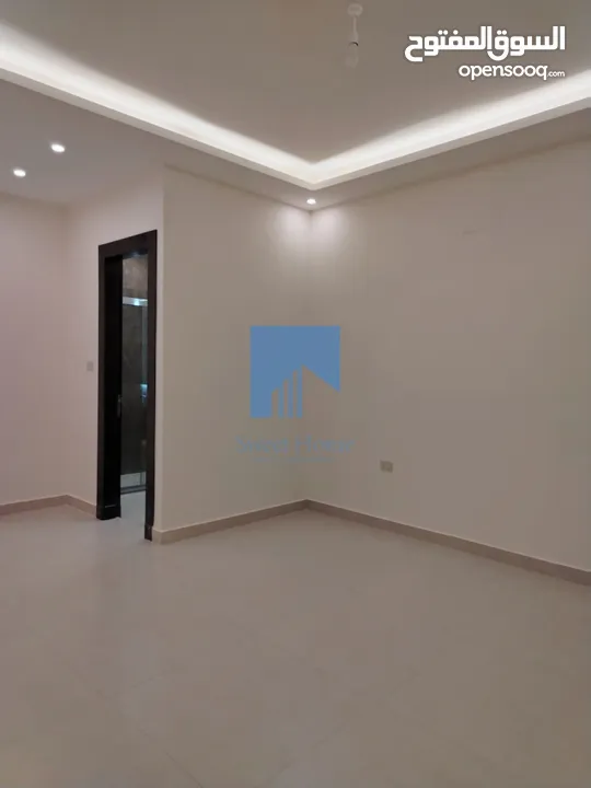 شقة فاخرة للبيع في خلدا - قرب إشارة الدر المنثور طابق اول 155م تشطيب سوبر ديلوكس لم تسكن