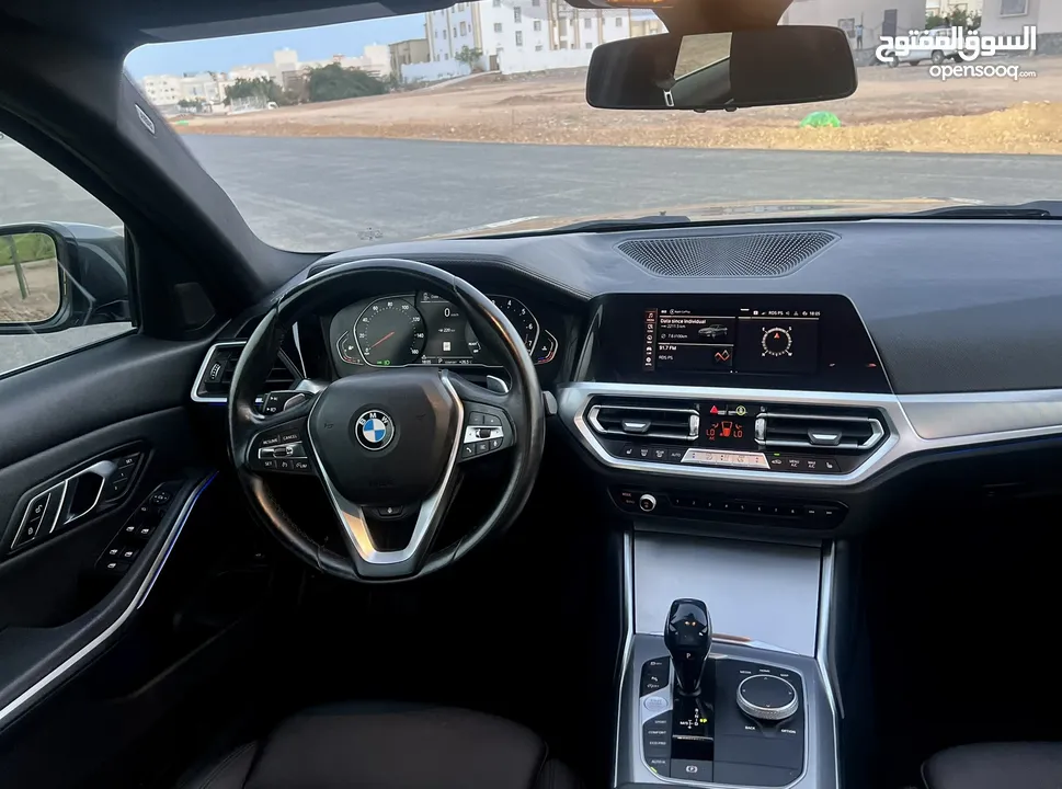 BMW 330i للبيع