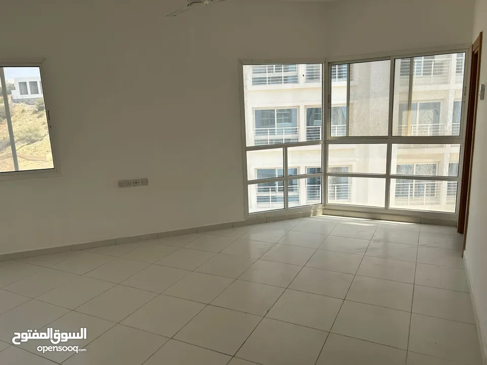 Apartment for Sale in Qurum - شقة للبيع في القرم