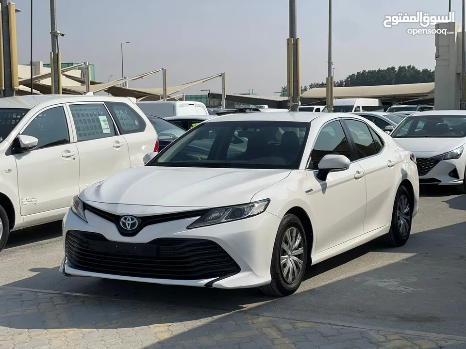 2019 I Toyota Camry I Hybrid I 126,000 KM I Ref#452