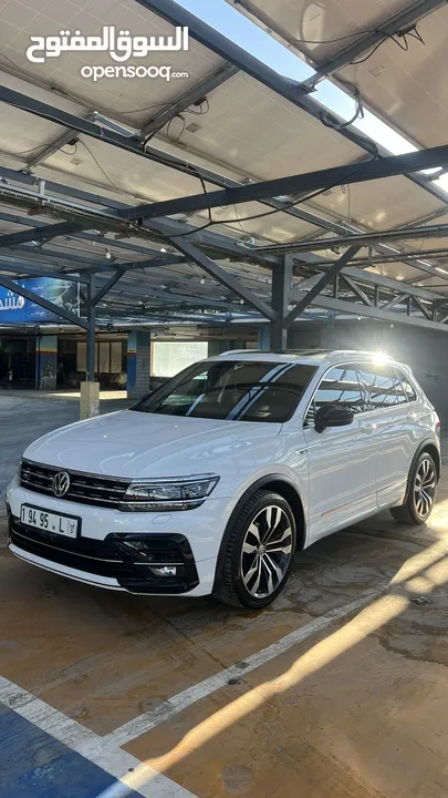 تيجوان R-Line للبيع مع امكانيه البدل