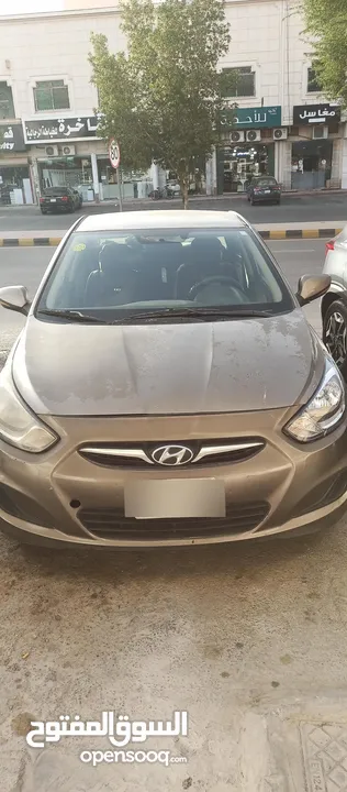 Hyundai Accent 2012 Auto gear