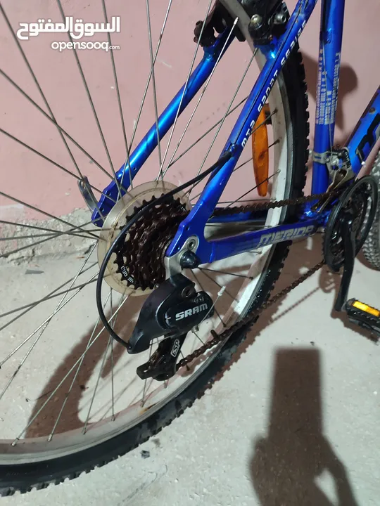 دراجات هوائيه بحالة ممتازه