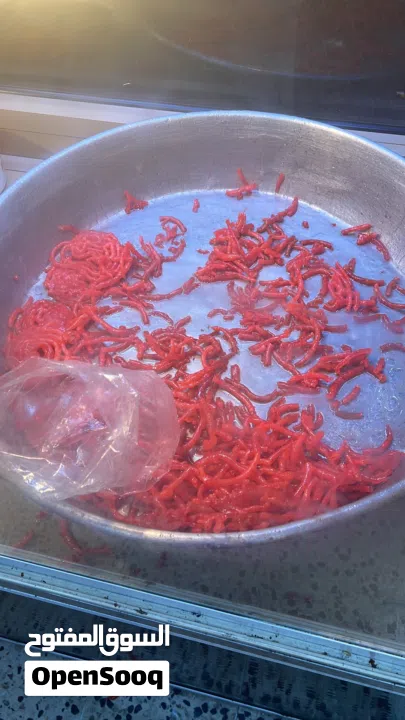 مندوب توصيل جميع الطلبات وجميع مناطق البحرين سرعه وثقه و امانه اذ حاب تطلب اي طلب كلمني واتساب