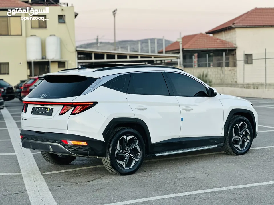 هونداي توسان/2024  فل الفل فتحة سقف بانوراما  2x4 ///240Hp بنزين + كهرباء  ( Haybrid) 1600cc