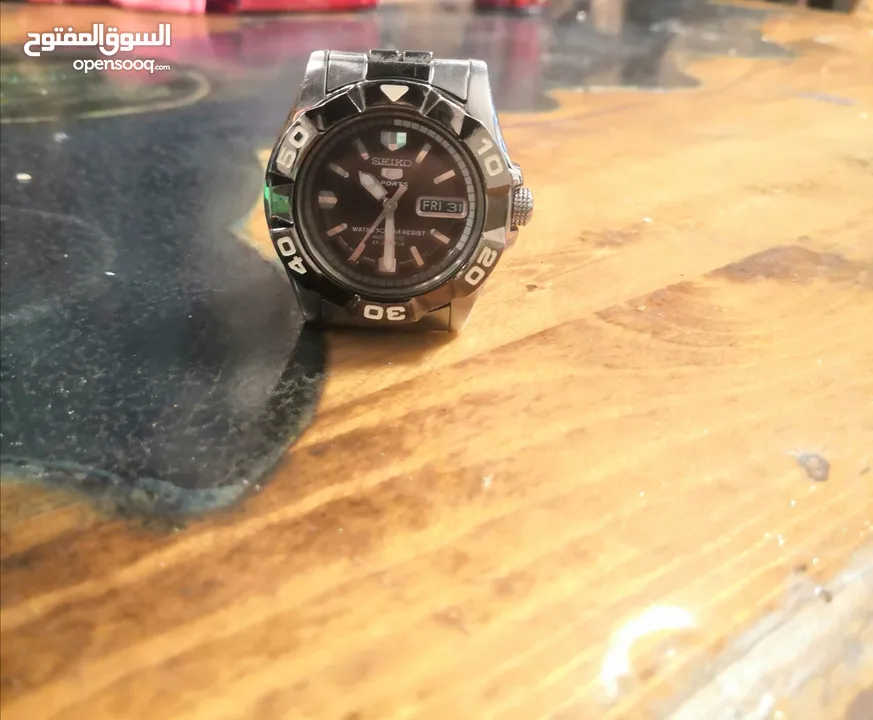 seiko 5 sports automatic 23 jewels 100m