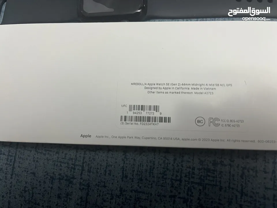 44 Apple Watch SE 2024