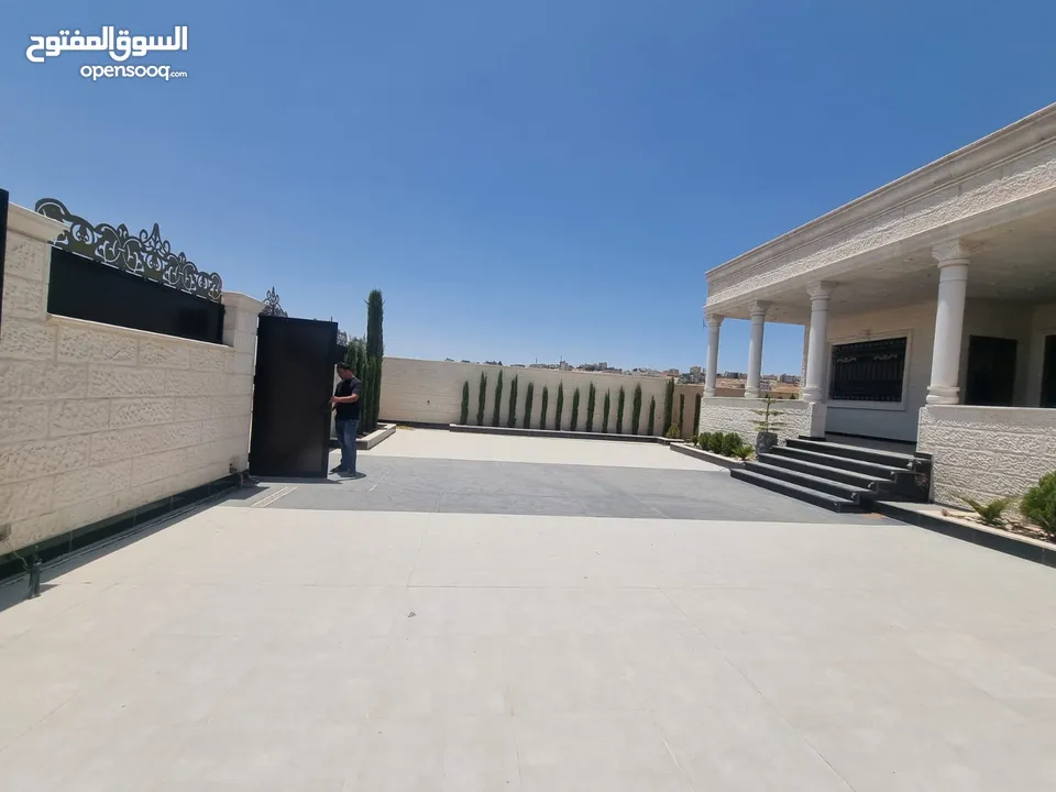 فيلا للبيع