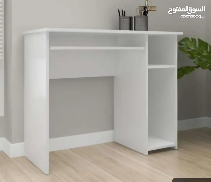 طاولة لابتوب عدة موديلات وألوان مكاتب دراسية وطاولات جيمنج مميزة بعدة موديلات والوان