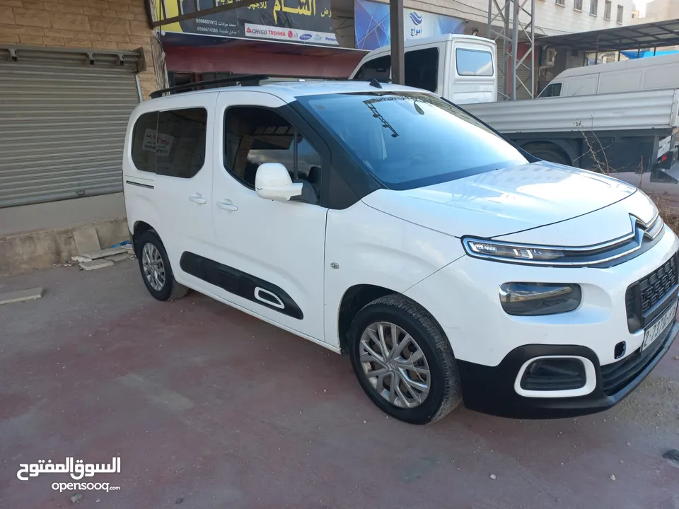 سيارة ستروين ترخيص 2019