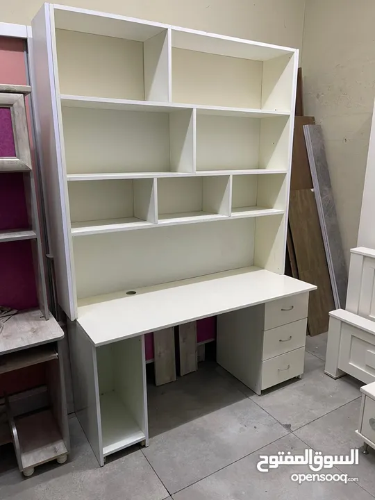 غرفة نوم بخزانة خمس دفات وتختين مفرد