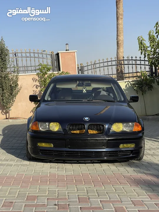 E46 E46    2001