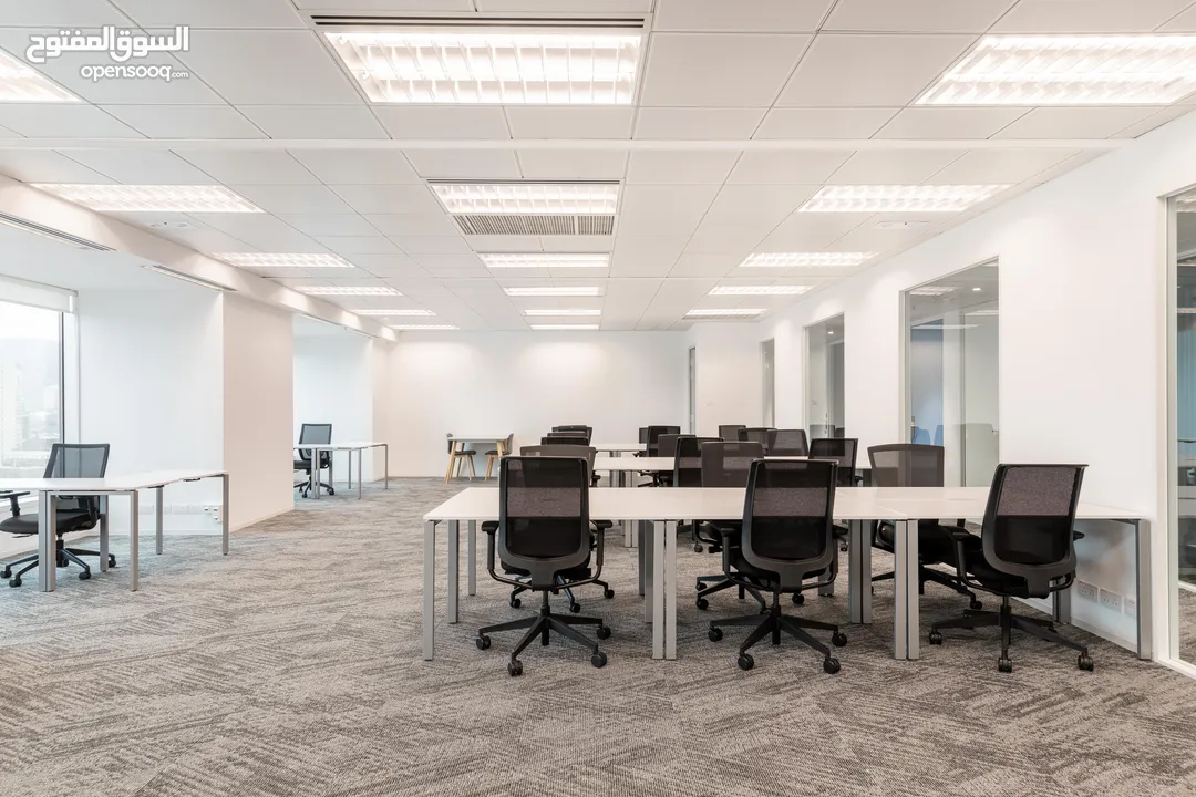 Fully serviced open plan office space for you and your team in Muscat, Pearl Square