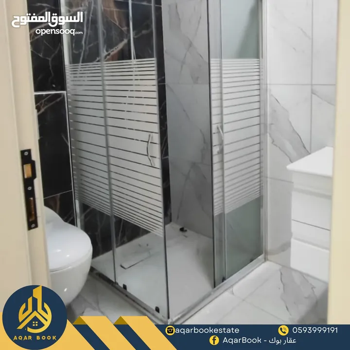 شقة سووبرديلوكس سكنة أولى غير مفروشة للايجار