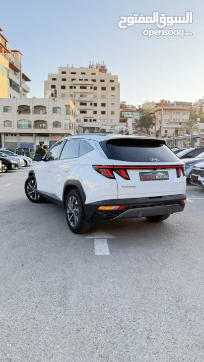 هونداي توسان ترخيص 2023 محرك 1600 هايبرد جير أوتوماتيك 240 حصان