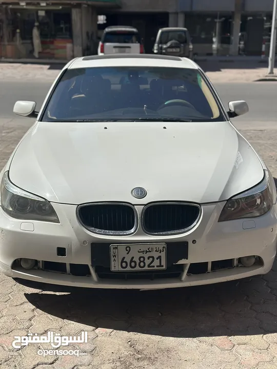 BMW 530i 2004 model