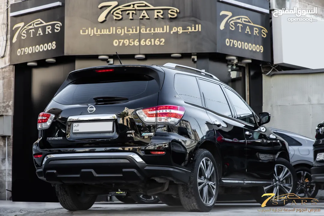 Nissan Pathfinder SV 2018  السيارة وارد الشركة و قطعت مسافة  80,000  كم فقط