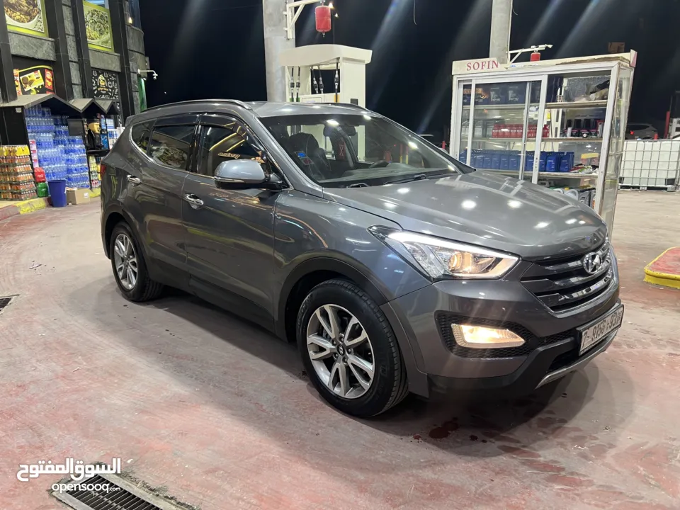 هونداي سنتافيه 2015 مطور 2000 ديزل اتوماتيك فل الفل بدون فتحه بسعررررر 66000 الف بسعرررر حرررق