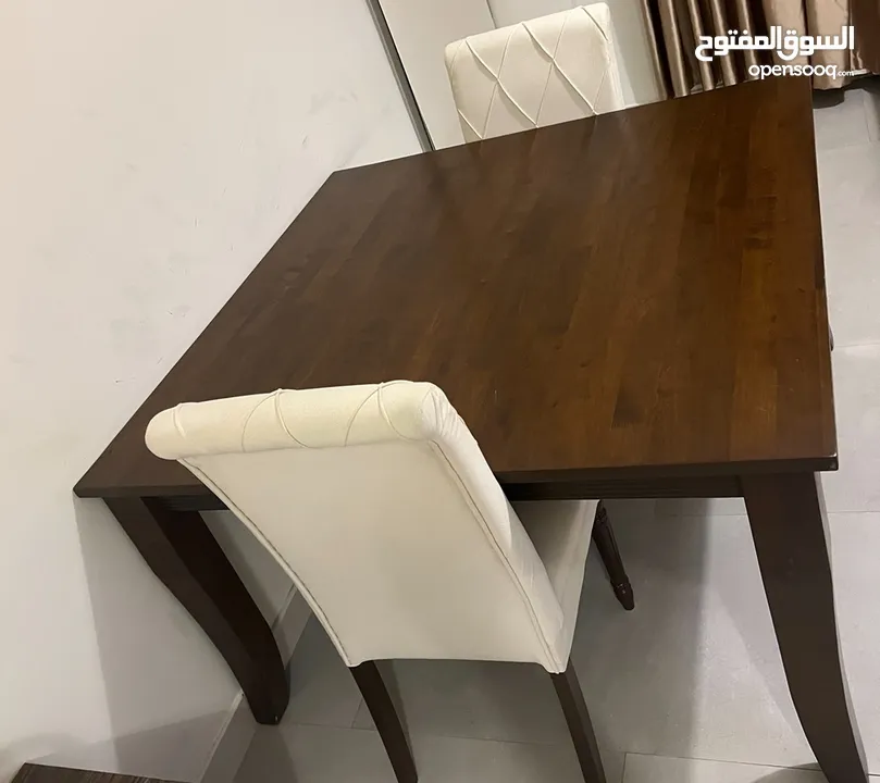 Dinning table